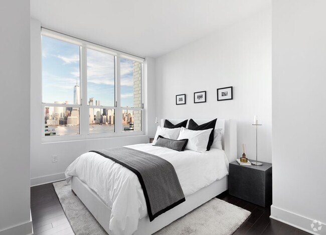 Building Photo - 52 Bay St Unit 3-1 Rental