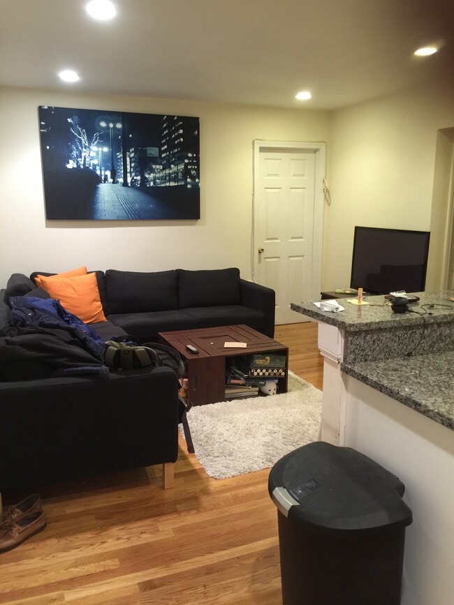 Photo - 324 Saint Paul St Unit 4