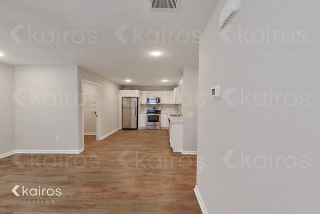 Photo - 18 Camper Cir