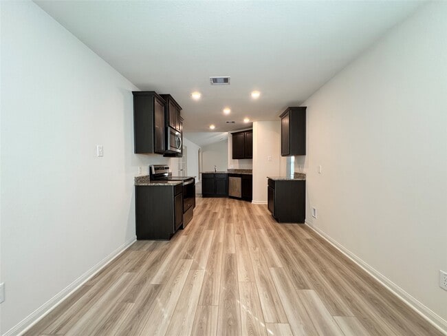 Photo - 7922 Vacek Meadows Loop