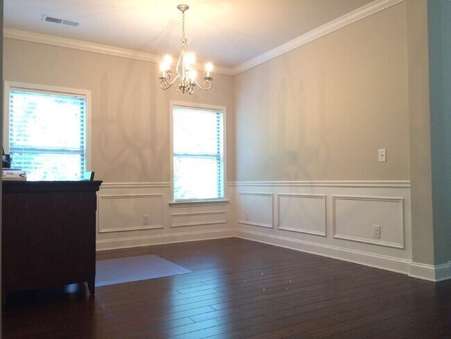 Photo - 1210 Composer Ln