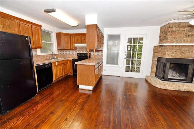 Photo - 3516 Douglas Ave