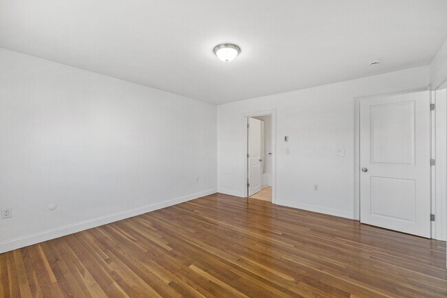 Photo - 134 Summer St Unit 5