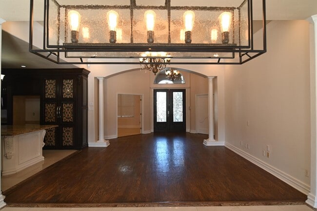 Photo - 3134 Homer Dr