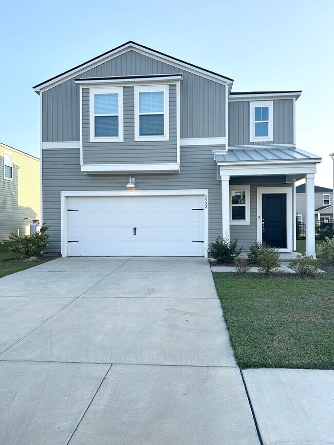 BEAUTIFUL 4 bedroom / 2.5 bath home locate... House Rental in Myrtle