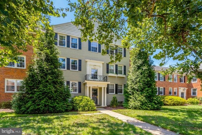 Building Photo - 1107 Belle View Blvd Unit C2 Rental