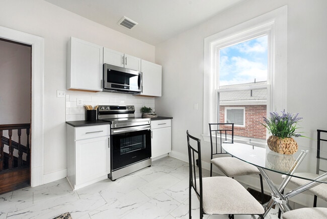 Photo - 1234 Ridge Ave Unidad 2