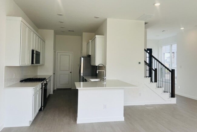 Building Photo - 12630 Blue Catfish Ln