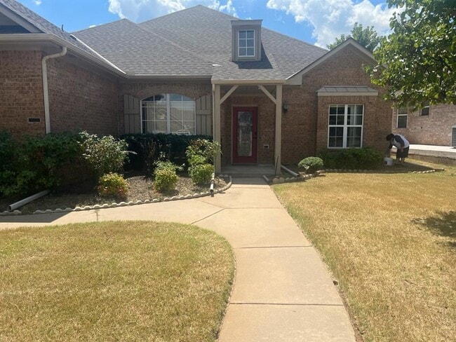 Photo - 4304 NW 164th Terrace Casa