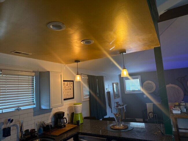 Photo - 2040 N Delaware St