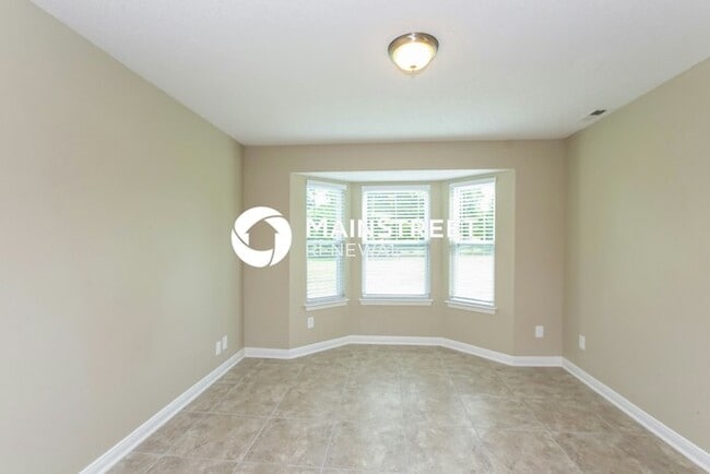 Photo - 3 Bedroom Pet-Friendly Home in Charlotte, ...