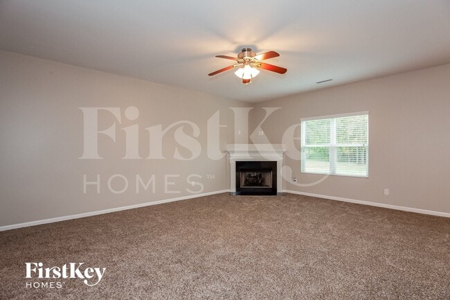Photo - 2528 Woodsorrel Ln