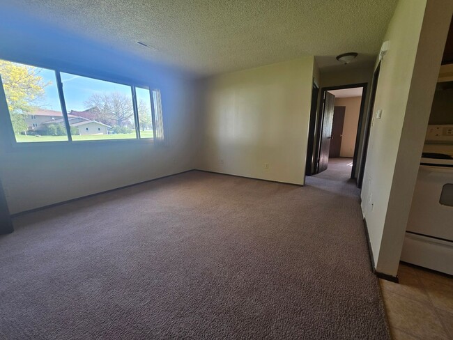 1653 Carriage Hill