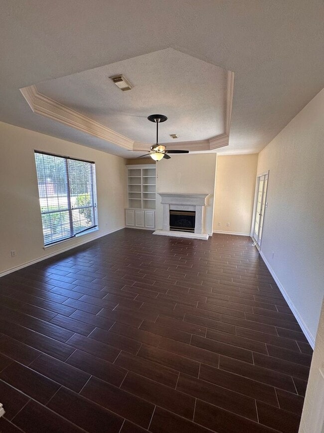 Photo - 115 Suncrest