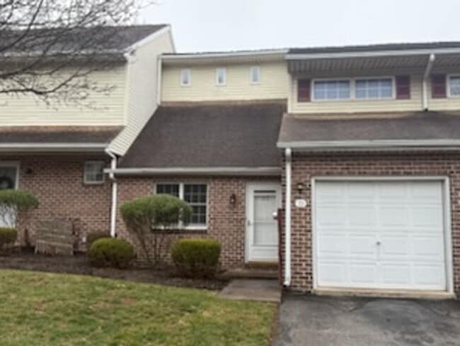 Photo - Single Family Townhouse with Garage