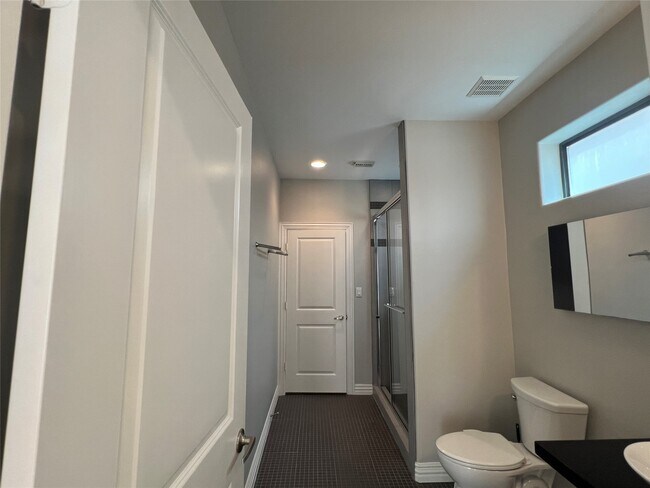 Photo - 2314 Camden Dr