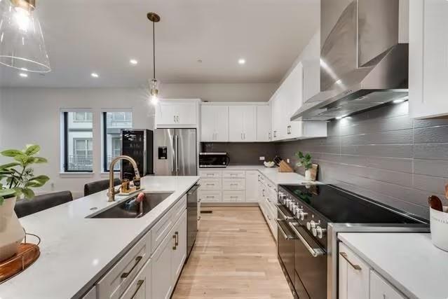 Photo - 2633 Reagan St