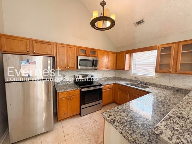 Photo - 228 Nina Cir