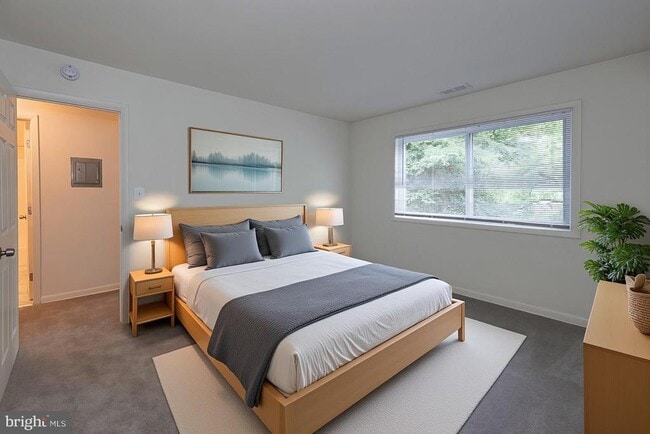 Photo - 5200 Quincy St Unit B2