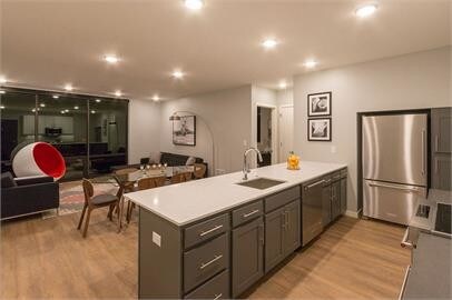 Photo - One University Place