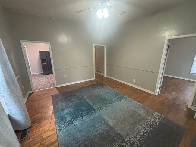 Photo - 1115 N Carlos Ave