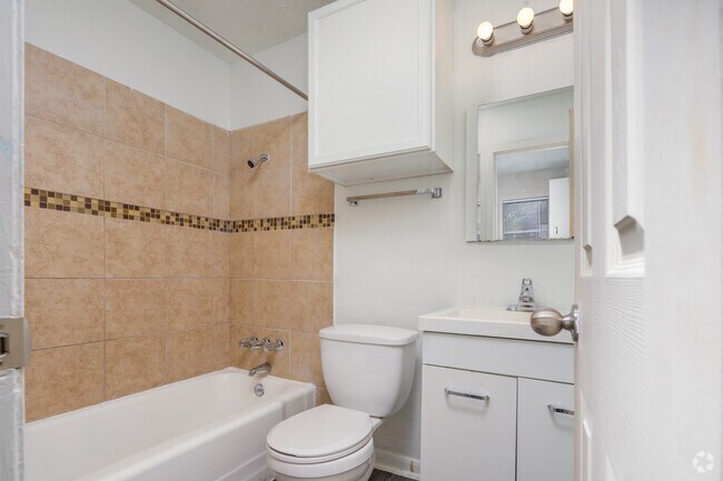 2BR, 1BA -750 SF Bathroom