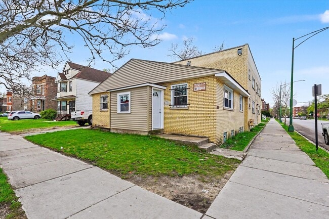 Building Photo - 7600 S Marquette Ave