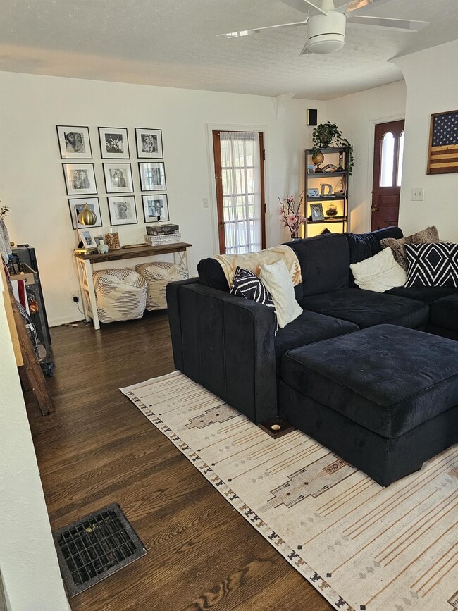 Photo - 2105 Shroyer Rd