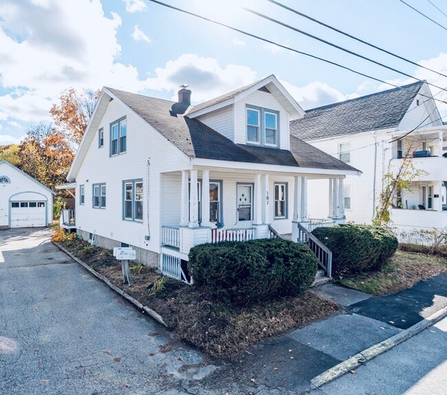 Quiet safe neighborhood - 107 May St Unit 107 May St Apt 2