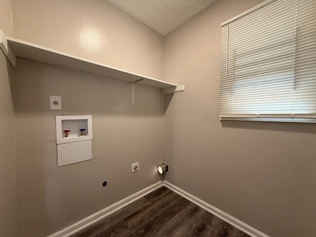 Photo - 8483 Pineland Dr Unit 8481 Pineland Dr