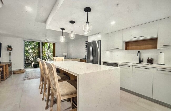 Photo - 1100 Scotia Dr Unit 105