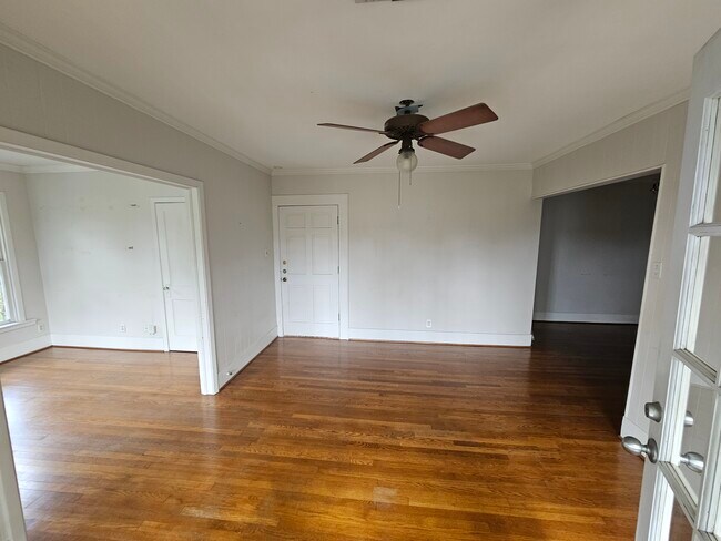 Photo - 1661 Marshall St Unit 3