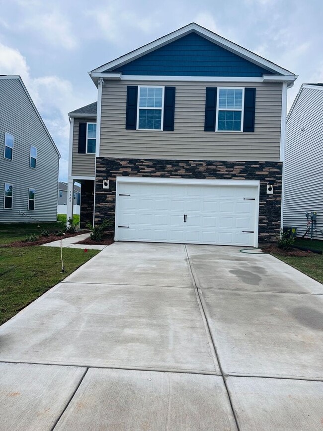 Hickory quiet, family-friendly neighborhoo... - Hickory quiet, family-friendly neighborhoo... House