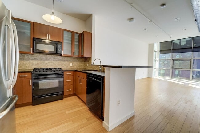 Photo - 234 10th St Unit 407