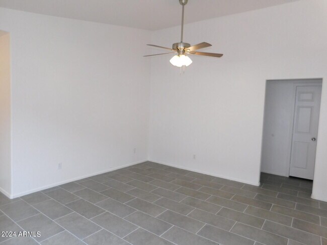 Photo - 2874 W Muriel Dr