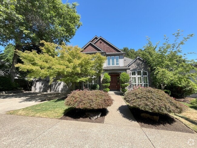 Building Photo - Stunning 4-Bedroom Estate with Grand Inter... Rental