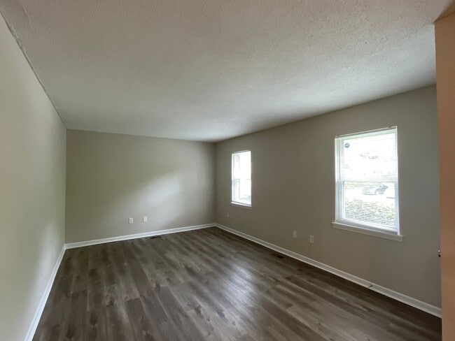 Photo - Great Duplex Unit Ready for YOU!