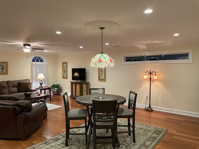 Photo - 4270 Charley Dr