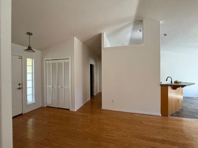 Photo - 11917 W Lewisburg Ct