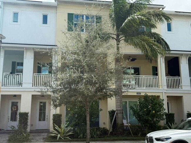 Photo - Rare Find! Designer 4-Bed Townhome in the ...