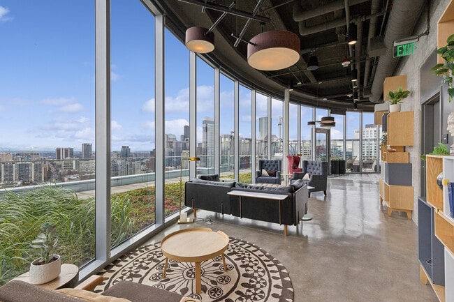 Arc_amenity_edge lounge