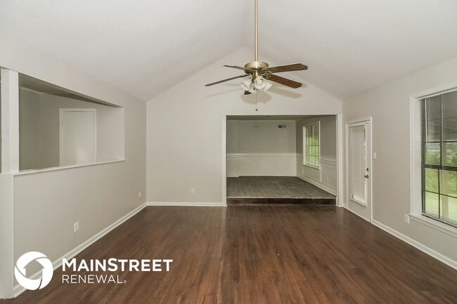 Photo - 6063 Colonyhill Dr