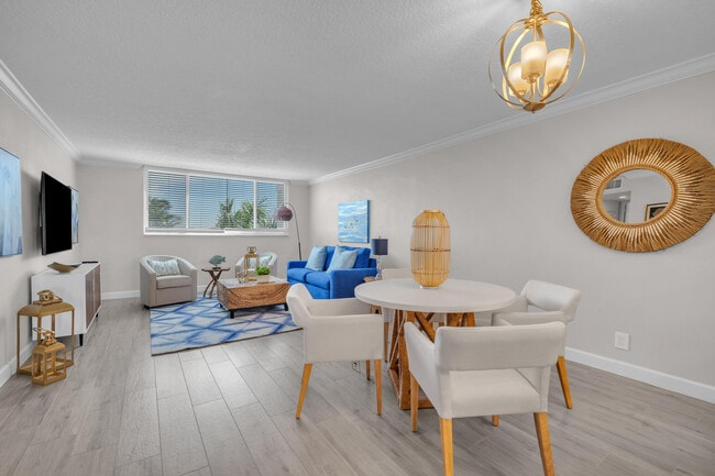 Photo - 601 N Ocean Blvd