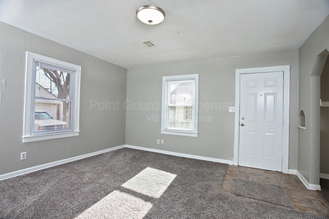 Photo - 2006 S Emporia St