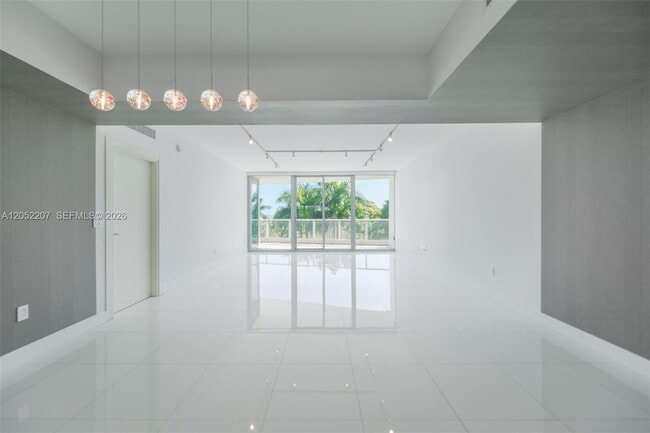2627 S Bayshore Dr Unit 604