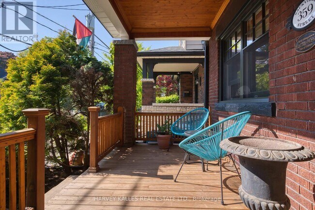 Photo - 359 Sackville St