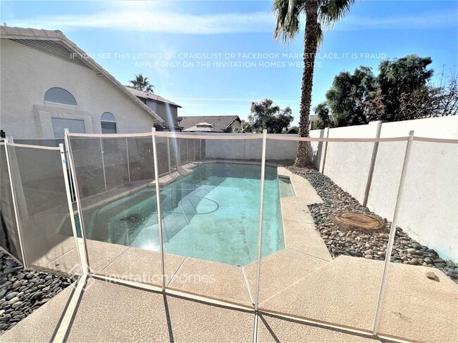 Photo - 2424 N 125th Dr
