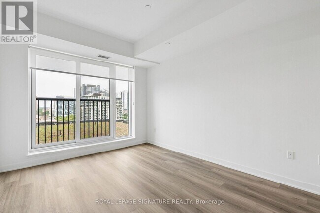 Photo - 10 Oak St Unit 701