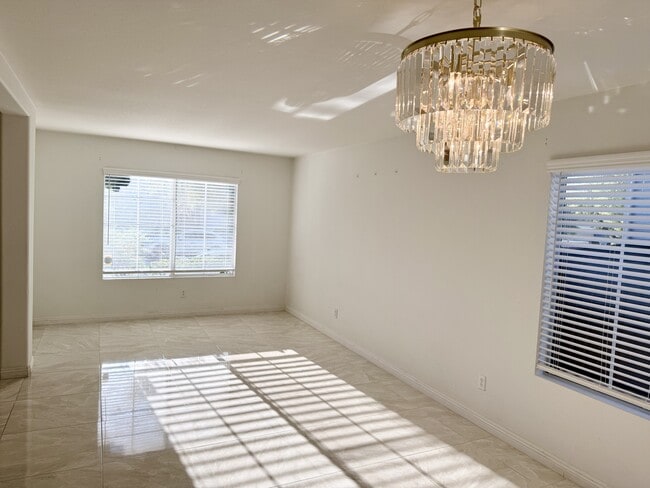 11226 Evergreen Loop