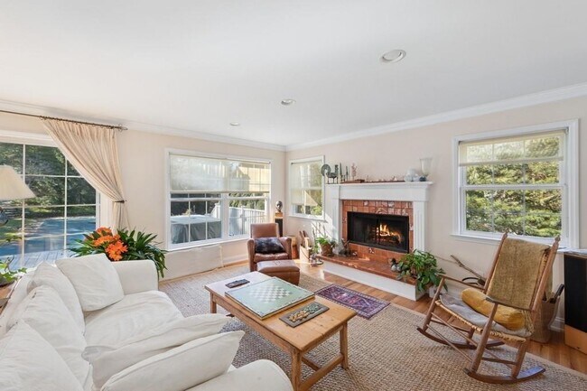 Photo - 24 Clamshell Ave